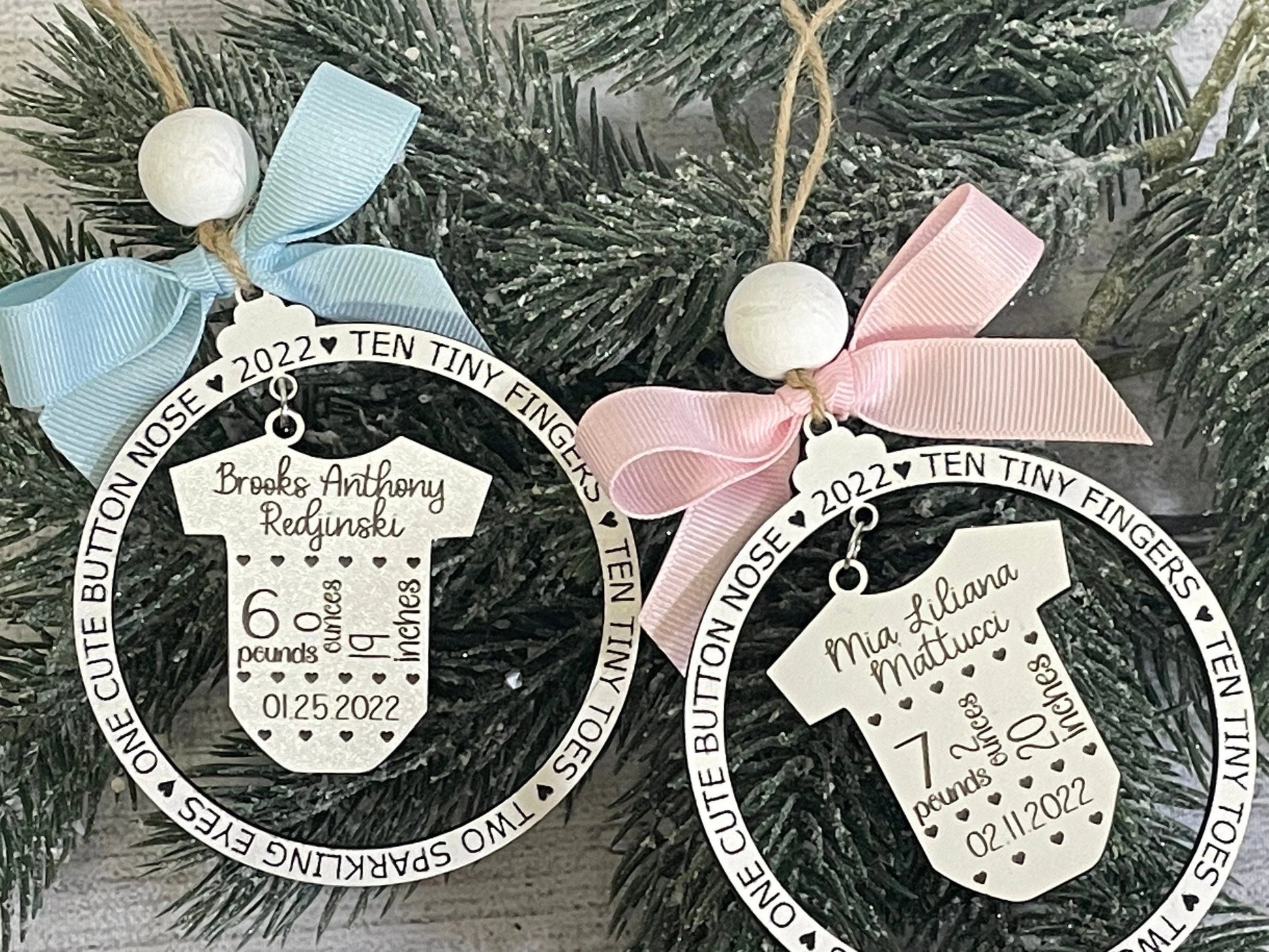 Personalized newborn birth stat ornament featuring baby’s name, birth date, weight and length – baby’s first Christmas keepsake