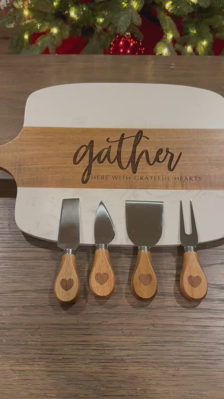 Engraved marble and acacia wood serving board set